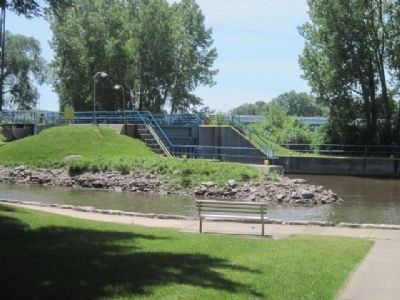 The lock at the rapids image. Click for full size.