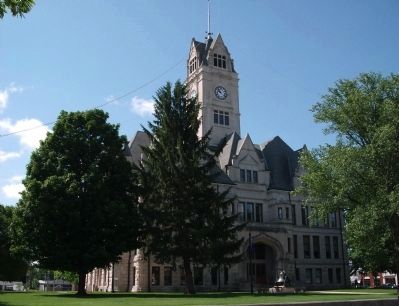 Jasper County Courthouse image. Click for full size.