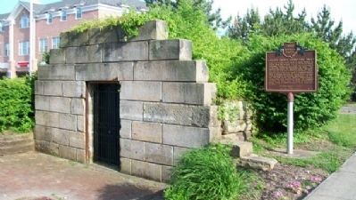 Locust Grove Cemetery Vault image. Click for full size.
