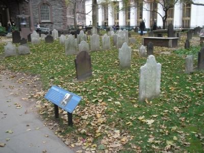Marker in St. Paul's Churchyard. Click for full size. Marker in St. Paul's Churchyard image. Click for full size.