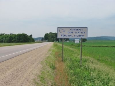 Nearby Highway Sign. Click for full size. Nearby Highway Sign image. Click for full size.