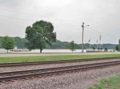 Cassville Ferry and Nearby Veterans Memorial. Click for full size. Cassville Ferry and Nearby Veterans Memorial image. Click for full size.