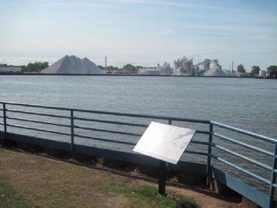 Marker, Fox River and Salt Piles. image. Click for full size.