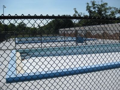 Angus R. Goss Memorial Pool image. Click for full size.