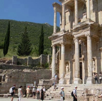 The Celsus Library marker, visible to the left of the stairs image. Click for full size.
