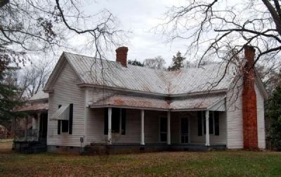Eva Phillips House (1870)<br>Southeast Corner<br>Previously Known as the Elvira Prater House image. Click for full size.