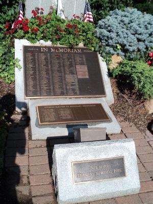 Hillsdale Fire Department Monument Plaques image. Click for full size.