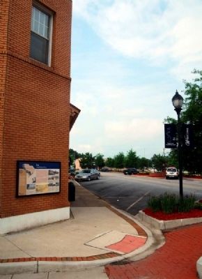 Iva Marker<br>Looking Southwest Along East Front Street image. Click for full size.