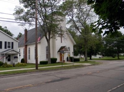 Wide view of the First Presbyterian Church Marker. Click for full size. Wide view of the First Presbyterian Church Marker image. Click for full size.