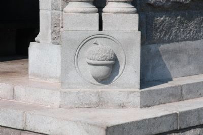 Illinois Monument. Click for full size. Illinois Monument image. Click for full size.