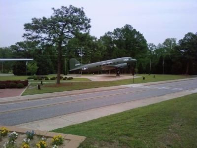 DC-3/C-47 "Skytrain". Click for full size. DC-3/C-47 "Skytrain" image. Click for full size.