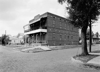 Cueto Boarding House at its original location image. Click for full size.
