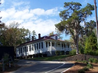 The Augusta Canal Gatekeepers cottage, built circa 1900 image. Click for full size.