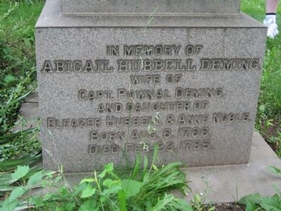 Capt. Pownal Deming Monument image. Click for full size.