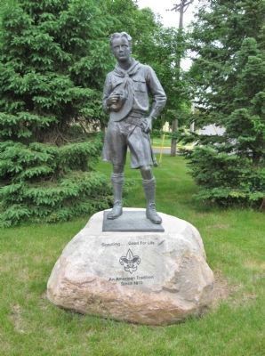 Nearby Scouting Statue image. Click for full size.