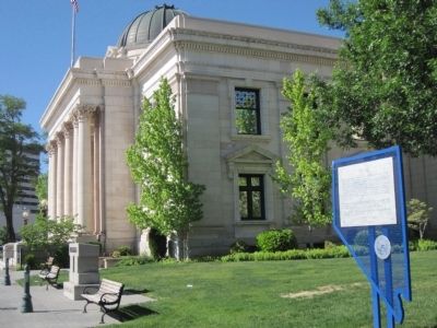 Washoe County Courthouse designed by DeLongechamps. image. Click for full size.