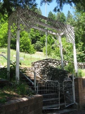 Entrance to the Downieville Cemetery image. Click for full size.