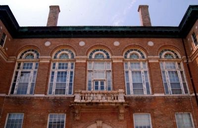 York County Courthouse<br>West Liberty Street Balcony image. Click for full size.