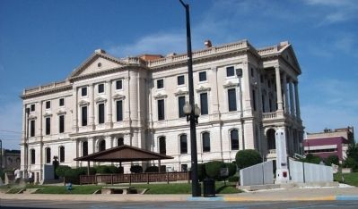 North/East Corner - - The Grant County Courthouse - Marion, Indiana image. Click for full size.