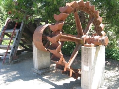 De Remer Water Wheel image. Click for full size.