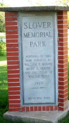 Slover Memorial Park Entrance Column image. Click for full size.