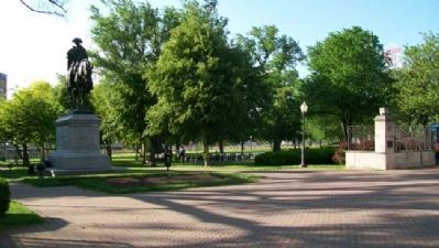 Washington Park and Statue. Click for full size. Washington Park and Statue image. Click for full size.