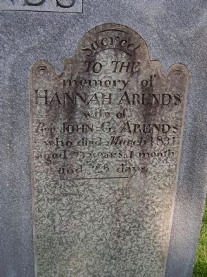 Hannah Arends grave image. Click for full size.