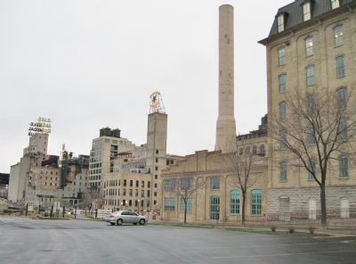 Nearby Former Flour Mills. Click for full size. Nearby Former Flour Mills image. Click for full size.