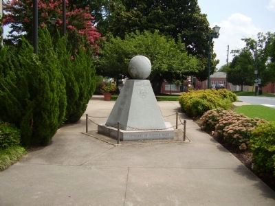 Veterans Memorial image. Click for full size.