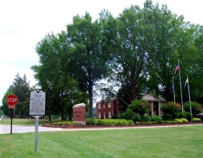 Limestone College Marker and Campus Entrance image. Click for full size.