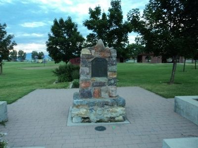 In Memory Of The Hyde Park Settlers Marker. Click for full size. In Memory Of The Hyde Park Settlers Marker image. Click for full size.