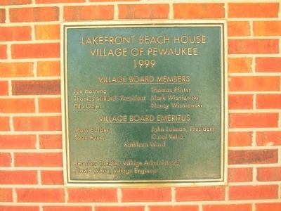 Lakefront Beach House Dedication Plaque image. Click for full size.