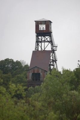 Kennedy Mine Headframe. image. Click for full size.