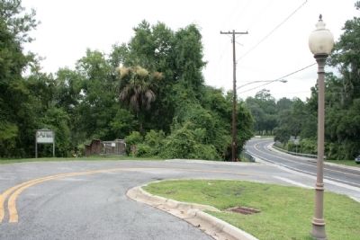 White Sulphur Springs Marker next to US Highway 41. Click for full size. White Sulphur Springs Marker next to US Highway 41 image. Click for full size.