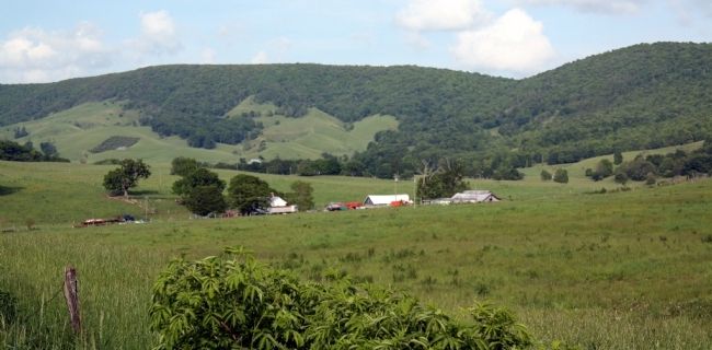 Farm in the Eastern End of Burke's Garden Valley. Click for full size. Farm in the Eastern End of Burke's Garden Valley image. Click for full size.