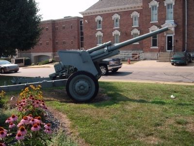 'Field Piece' on South/West lawn of the Courthouse.. Click for full size. 'Field Piece' on South/West lawn of the Courthouse. image. Click for full size.