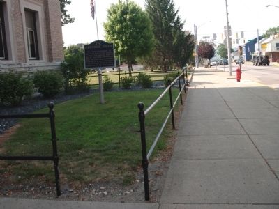 Wide View - - The Courthouse Square Marker. Click for full size. Wide View - - The Courthouse Square Marker image. Click for full size.