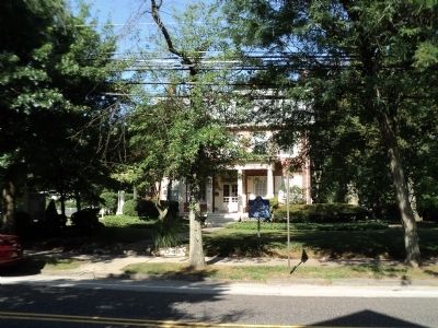 Marker in Medford image. Click for full size.