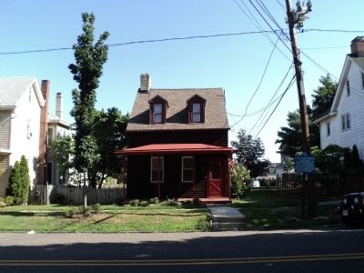 Marker on Branch Street. Click for full size. Marker on Branch Street image. Click for full size.