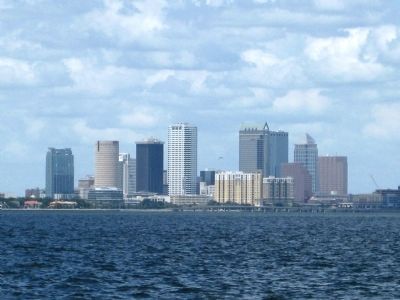 Downtown Tampa viewed from the southern end of Bayshore image. Click for full size.
