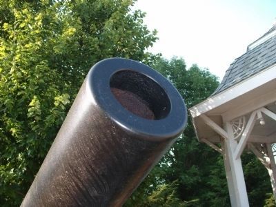 Muzzle of 8-inch Rodman Gun image. Click for full size.