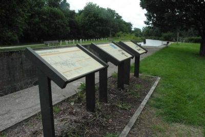 The Hennepin Canal Marker (3 makers) image. Click for full size.