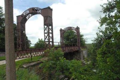 The Hennepin Canal Lift Bridge image. Click for full size.