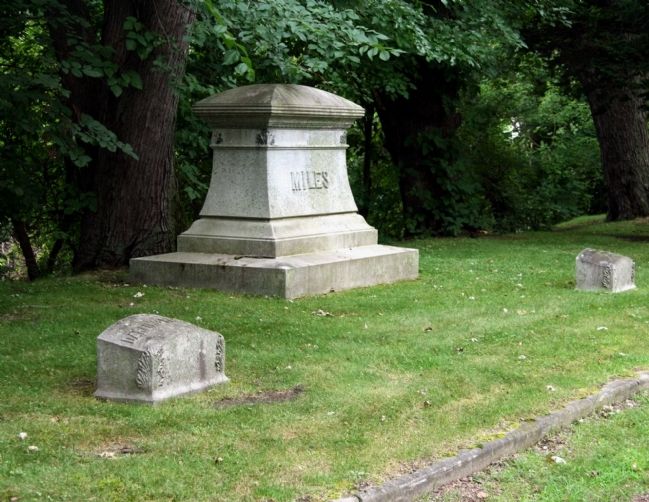 Dr. Franklin L. Miles Grave image. Click for full size.