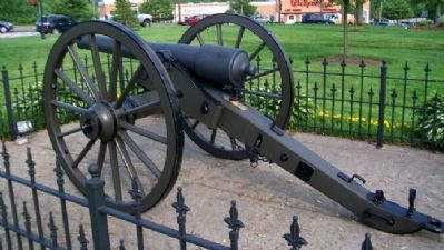 Cannon near Twinsburgh Civil War Memorial image. Click for full size.