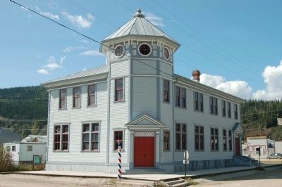 Post Office image. Click for full size.