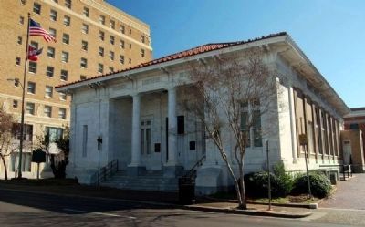 Old Federal Building image. Click for full size.