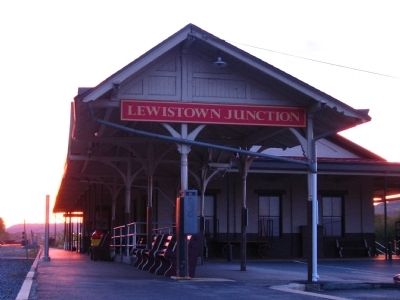 Lewistown Station image. Click for full size.