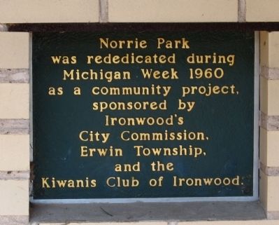 Norrie Park Marker Small sign to right. image. Click for full size.