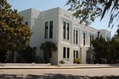United States District Courthouse, Beaufort. Click for full size. United States District Courthouse, Beaufort image. Click for full size.